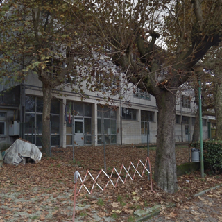 Amianto nell’ex edificio scolastico Madonna del Popolo: si procede alla bonifica