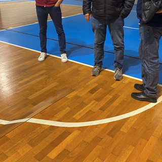Lavori in tempi record del parquet al PalaBagnella