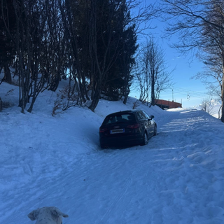 Auto sulle piste da sci del Mottarone: incredulità e stupore tra i presenti