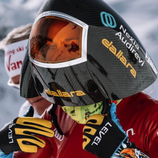 Due leggende dello sci al Panathlon Mottarone: serata speciale con Piero Gros e Valentina Greggio