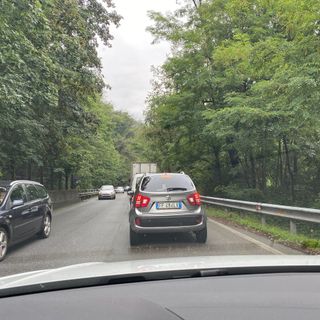 Code a Fondotoce per un incidente ai Tre Ponti