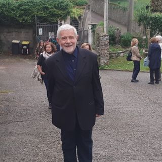 Con un lungo applauso Verbania ha ringraziato don Roberto Salsa