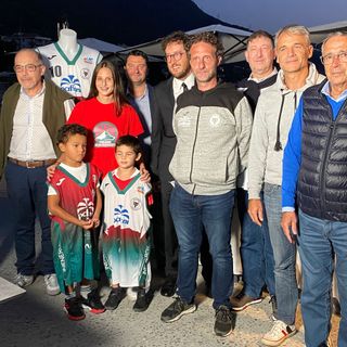 Basket, presentate le nuove divise della Paffoni