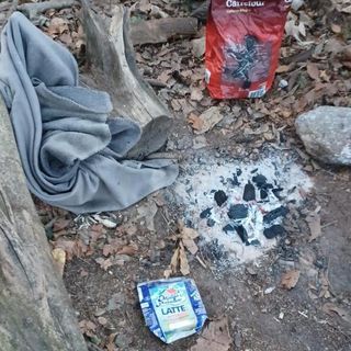 Spaccio nei boschi sopra Stresa: blitz delle forze dell'ordine nel “bazar della droga”