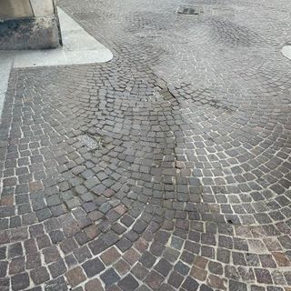 Nuovi avvallamenti tra via Manfredi e via Alberganti