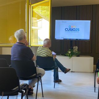 Il sindaco di Omegna presenta il portale Cusio25.eu