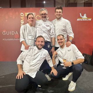 Lo chef verbanese Alessandro Brigatti all’evento della guida Michelin
