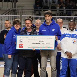 Solidarietà in campo e fuori: il Pala Cipir cuore pulsante della beneficenza