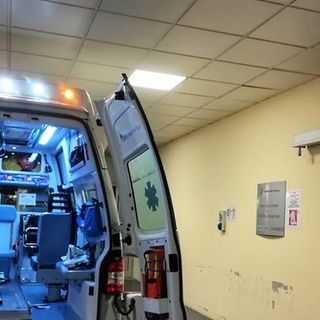 Gravellona, bambino di 9 anni investito sulle strisce: portato al Maggiore di Novara