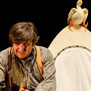 &quot;Brutti Anatroccoli&quot;: un nuovo appuntamento con la rassegna Domeniche a teatro