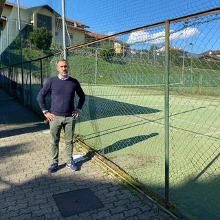 Casale Corte Cerro, via libera alla riqualificazione del campo da tennis