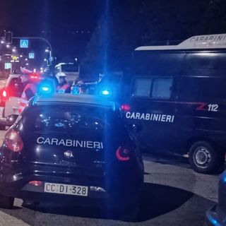 Gravellona, i carabinieri sequestrano un borsone con 500 grammi di droga e 9000 euro in contanti