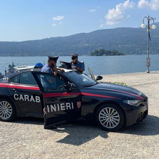 Minacciava un uomo per avere soldi: 19enne verbanese arrestato per estorsione