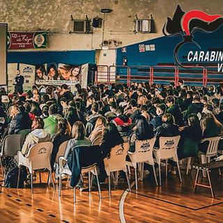 I carabinieri incontrano gli studenti del Dalla Chiesa-Spinelli e del Gobetti