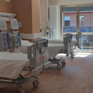 Inaugurata la nuova dialisi al Castelli, realizzata anche grazie ai lasciti di due cittadini