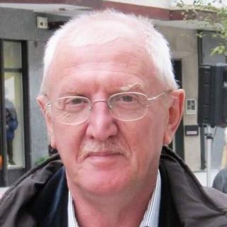 Verbania dà l'ultimo saluto al professor Elio Motella