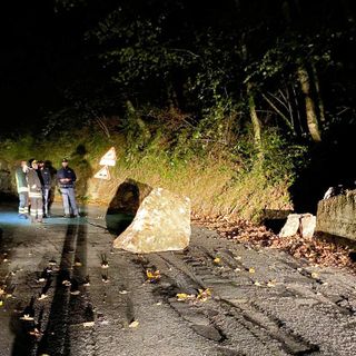 Valstrona, frana in località Cravera: chiusa la provinciale