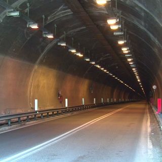 Anas: chiusa per manutenzione agli impianti tecnologici, la galleria 'Verta'