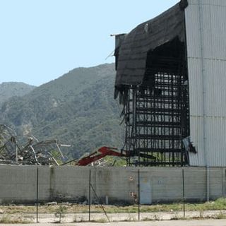 Va completato il recupero urbanistico della ex Legatoria del Verbano