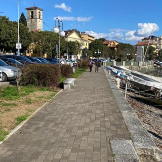 Tre proposte per la riqualificazione del lungolago di Suna