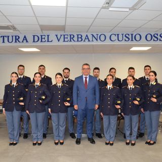 La questura ha accolto 13 nuovi agenti in prova