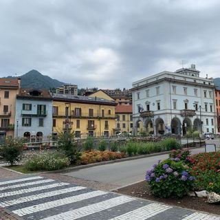 L'amministrazione replica a FdI: nessun uso politico della pagina VisitOmegna