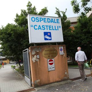 Marchionini scrive alla direzione generale Asl: &quot;Perchè i sospetti contagiati sono inviati solo al Dea del Castelli?&quot;