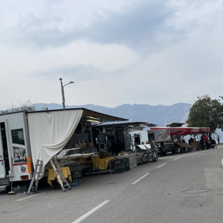 Pallanza, mercato anticipato a giovedì per Ferragosto e Palio Remiero