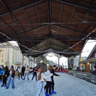 Da venerdì 17 si pattina a Intra, è conto alla rovescia per la “nuova” pista a Pallanza