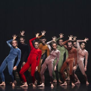 La danza torna protagonista al Maggiore con "Rifare Bach" La danza torna protagonista al Maggiore con "Rifare Bach"