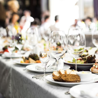 L’eleganza in tavola: a Stresa la cerimonia del premio nazionale Alberto Gozzi L’eleganza in tavola: a Stresa la cerimonia del premio nazionale Alberto Gozzi