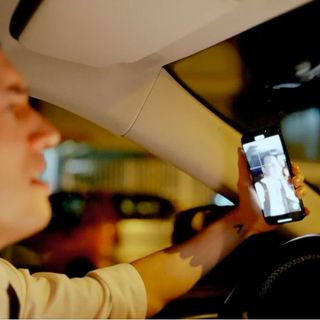 Sicurezza stradale: nuovo spot  contro l’uso del cellulare e le distrazioni alla guida  VIDEO