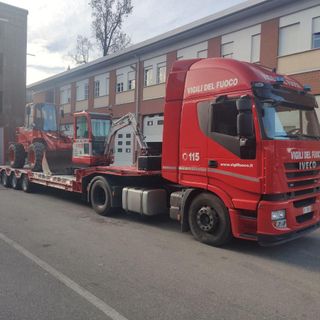 Nuovi mezzi di soccorso per il comando provinciale dei vigili del fuoco