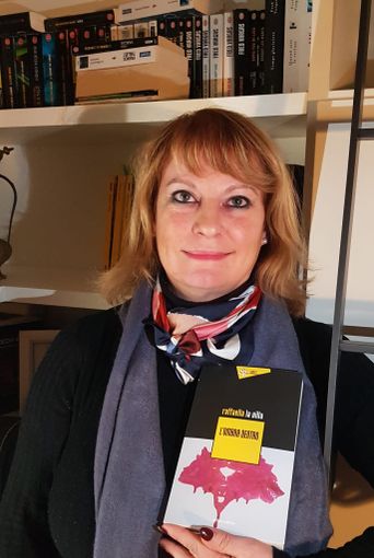 Un thriller femminile tra Novara e il lago Maggiore romanzo d’esordio per Raffaella La Villa