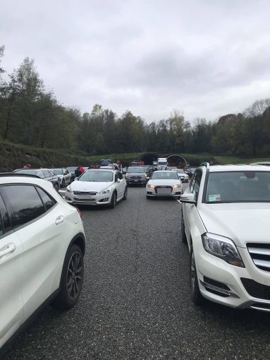 Come si muovono gli italiani oggi: meno spostamenti, più spesa