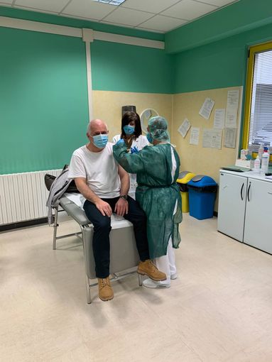 Partita la campagna vaccinale sul personale scolastico del Vco