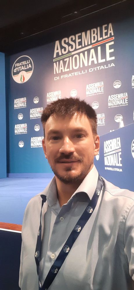 Mattia Corbetta all'assemblea nazionale di Fratelli d'Italia