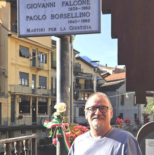 Omegna, l'omaggio di Luigi Songa a Paolo Borsellino: "La mafia si può combattere" Omegna, l'omaggio di Luigi Songa a Paolo Borsellino: "La mafia si può combattere"