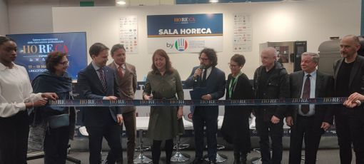 Horeca Expoforum a Lingotto Fiere, il salone sulla ristorazione professionale tra TikTok, robot camerieri e cioccolatini al persico VIDEO Horeca Expoforum a Lingotto Fiere, il salone sulla ristorazione professionale tra TikTok, robot camerieri e cioccolatini al persico VIDEO