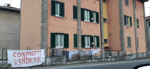 FdI sull'assegnazione di una casa alla famiglia rom: "Scelta scellerata della sinistra buonista" FdI sull'assegnazione di una casa alla famiglia rom: "Scelta scellerata della sinistra buonista"