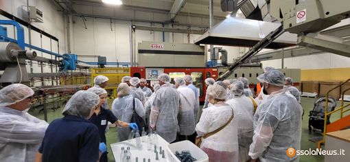 Crodino, stop definitivo alla produzione in Ossola ma nuovi investimenti per lo stabilimento di Crodo Crodino, stop definitivo alla produzione in Ossola ma nuovi investimenti per lo stabilimento di Crodo