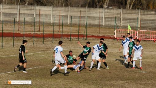 Giornata amara per Esio e Omegna Giornata amara per Esio e Omegna