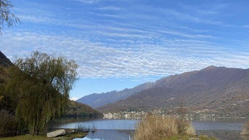 A Mergozzo torna il “Mercatino del piccolo antiquariato” A Mergozzo torna il “Mercatino del piccolo antiquariato”