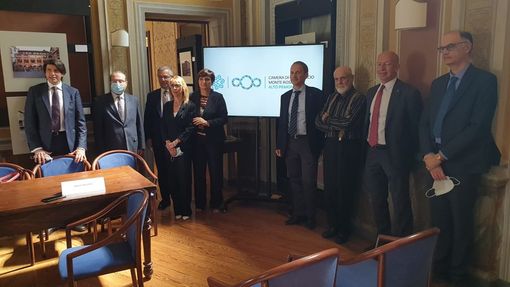 Nasce la Camera di Commercio Monte Rosa Laghi Alto Piemonte, ecco il nuovo emblema