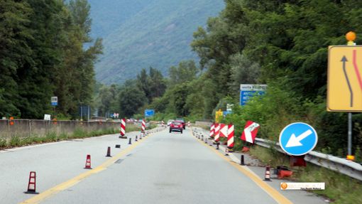 Il restringimento sulla superstrada a Villadossola: la situazione è così da ormai 2 anni Il restringimento sulla superstrada a Villadossola: la situazione è così da ormai 2 anni