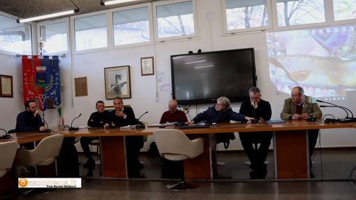 Ambientalisti sotto accusa all'assemblea provinciale dei pescatori