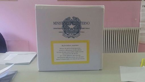 Lavoro e cittadinanza, si va al voto per i referendum abrogrativi Lavoro e cittadinanza, si va al voto per i referendum abrogrativi