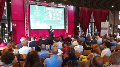 Una cascata di denaro per una regione sempre più anziana: il Piemonte davanti al rebus del futuro