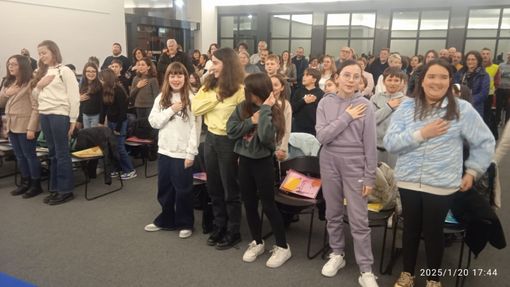 Si è insediato il nuovo consiglio comunale dei ragazzi Si è insediato il nuovo consiglio comunale dei ragazzi