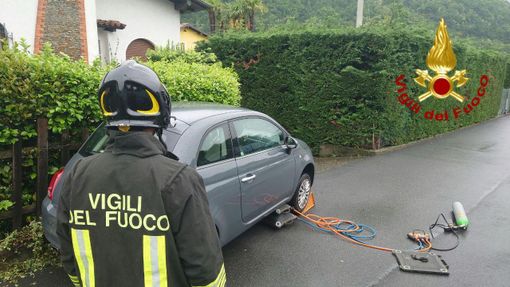 Cannobio, un incidente stradale causa una perdita di gas Cannobio, un incidente stradale causa una perdita di gas